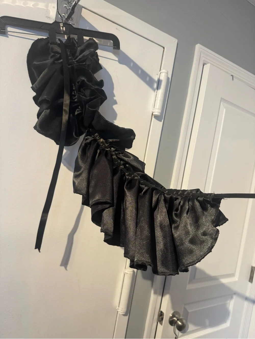Lovechild Boudoir Black Ruffle Shrug/Bolero